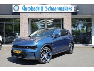 Lynk & Co 01 1.5 261PK! 6.6Kwh LADEN! 360-CAMERA PANO/SCHUIF INFINITY DAB NAVI CARPLAY CAMERA STOELVERWARMING ELEK.ACHTERKLEP 20"LMV