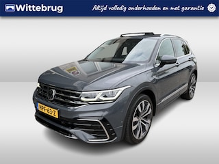 Volkswagen Tiguan 1.4 TSI eHybrid R-Line / AUTOMAAT/ 2X R-LINE/ 245PK/ PANO/ KEYLESS/ ADAPT. CRUISE/ CLIMA 3 ZONE/ DIGITAL DASH/ NAVI/ DAB/ APP-CONNECT/ BLUETOOTH/ STOEL-STUUR VERWARM./ HEAD-UP DISPLAY/ RIJ-MODI/ PARK. SENSOREN