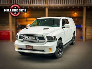 Dodge Ram 1500 5.7 V8 4x4 Sport Black Edition, Huif, origineel Nederlands!!