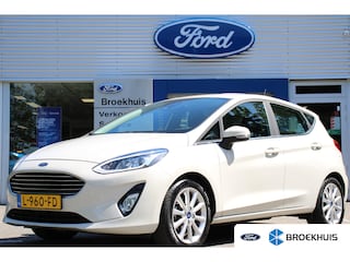 Ford Fiesta 1.0EB TITANIUM | 1E EIGENAAR! | ORIGINEEL NL! | WINTERPACK | PARK SENSOR | KEYLESS | DEALER OH! | Airco (automatisch) | Apple Carplay/Android Auto|telefoonintegratie premium | Keyless entry