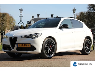 Alfa Romeo Stelvio 2.0 T AWD 280PK VELOCE | PANODAK | MEMORY SEATS | BOMVOL! | EL. ACHTERKLEP | ADAPTIVE CRUISE | STOELVERWARMING | CAMERA | PARK SENS V+A | DEALER ONDERHOUDEN!