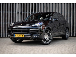 Porsche Cayenne (M2015) 4.8 V8 Turbo 520pk |DEALER ONDH| VOL OPTIES| Panorama|18-weg Stoelen + koeling/verw.|PDLS|Keyless|Camera|