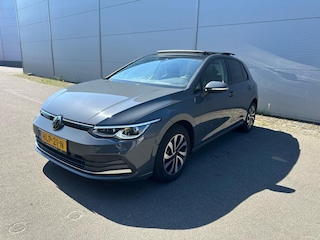 Volkswagen Golf 1.0 eTSI Life Business | ACC | Pano | Apple-Carplay