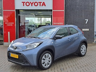 Toyota Aygo 1.0 VVT-i MT Play APPLE CARPLAY ANDROID AUTO PARKEERCAMERA ADAPTIVE CRUISE CONTROL