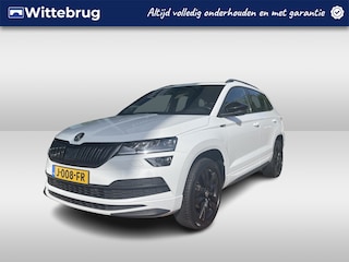 Skoda Karoq 1.5 TSI ACT Sportline Business / Metallic/ Digitale Cockpit/ Led/ Panoramadak/  Camera/ Parkeersensoren/ 18 lmv