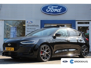 Ford Focus 1.0EB 155PK HYBRID ST-LINE X | UNIEK!! | FULL OPTION!! | NL-AUTO! | LEDER | 19" ST MAGNETITE | ADAPTIVE CRUISE | PANO DAK | ADAPTIVE LED | CAMERA | WINTERPACK | B&O AUDIO | PARKEER SENS V+A