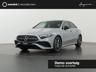 Mercedes-Benz A-klasse 180 Business Solution AMG | Night edition | Panoramadak | Memory stoelen | Head-up display | Stoelverwarming | Dodehoekassistent | AMG Line Plus