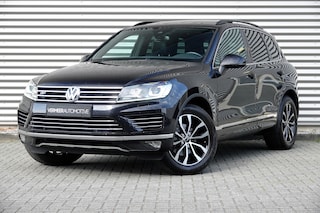 Volkswagen Touareg 3.0 TDI Exclusive Series R-Line