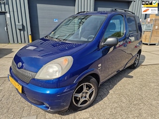 Toyota Yaris Verso 1.3-16V VVTi Sol, AUTOMAAT, grijs kenteken, bijtel vriendelijk!