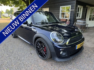 Mini Clubman 1.6 John Cooper Works 211pk Automaat