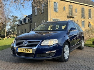 Volkswagen Passat Variant 2.0 FSI Highline rijdt perfect