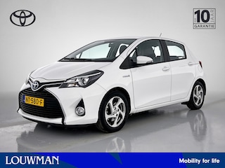 Toyota Yaris 1.5 Hybrid Aspiration Limited Navigatie - Camera - Climate Control - Velgen