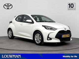 Toyota Yaris 1.5 Hybrid 115 Active | 15 inch LM velgen | Camera | Climate Control | Cruise Control Adaptief | Rijklaar