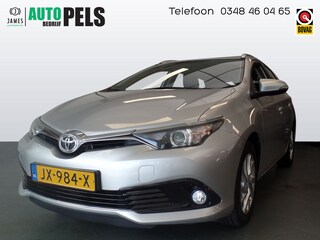 Toyota Auris Touring Sports 1.2T Aspiration Limited, Dealer onderhouden, Navigatie, Achteruitrijcamera, Clima controle, Elek ramen, Pdc, Lm velgen 16'', Trekhaak, Zeer mooie staat!! Bovag afleverpakket 695,-