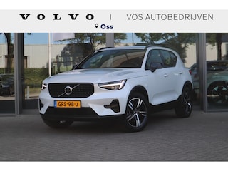 Volvo XC40 2.0 B4 Plus Dark | Harman Kardon audiosysteem| Verwarmbare voorstoelen| Stuurwielverwarming| Verwarmbare voorruit|