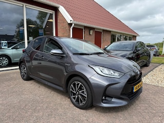 Toyota Yaris 1.5 HYBRID 5-DRS DYNAMIC AUTOMAAT!
