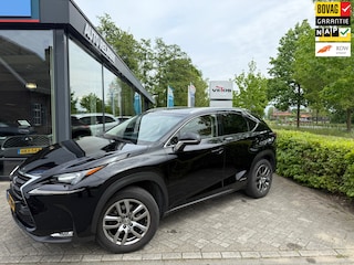 Lexus NX 300h AWD Luxury Line, 1e EIGENAAR, Trekhaak, NAVI, LEER, Cruise contr, Park Sens V+A etc