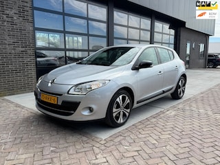 Renault Mégane 1.4 TCe Bose | 31.000KM! | Navi | Clima | Cruise |