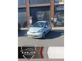 Toyota Aygo 1.0-12V AIRCO CV 2 SLEUTELS NETTE AUTO!
