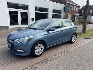 Hyundai i20 1.2 / 5-deurs / Airco / volledig dealer onderhouden
