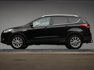 Ford Kuga 1.5 Titanium Styling Pack (PANORAMADAK,NAVI,LED,STOELVERWARMING,CRUISE,CLIMATE,GETINT,CAMERA,PDC,NETTESTAAT)