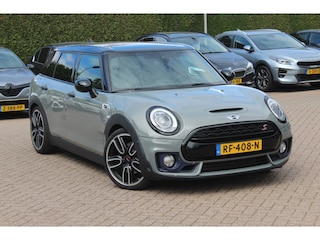 Mini Clubman 2.0 Cooper S Chili Serious Business / Leder / 19'' / Navigatie / Keyless / Getint glas / Parkeerhulp V+A / Stoelverwarming / DAB / Cruise Control