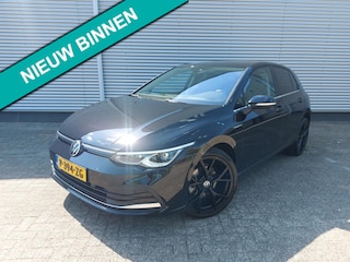 Volkswagen Golf 1.5 TSI Life Business