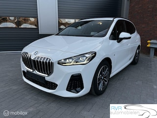 BMW 2-serie Tourer 220i M-PAKKET
