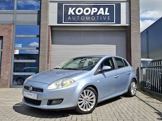 Fiat Bravo 1.4 T-Jet Corporate | Clima | Carplay | Trekhaak
