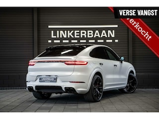 Porsche Cayenne 3.0 E-Hybrid Techart | Uniek | Vol opties | Panodak | Luchtvering | Bose | Sport Chrono | 22 inch | NL auto |