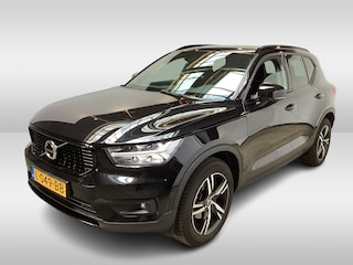 Volvo XC40 1.5 T3 R-Design | Verwacht | Trekhaak |