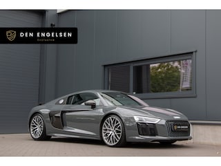Audi R8 5.2 FSI V10 Quattro Plus 610PK | Ceramic Brakes | B&O | Carbon | Camera | Sportuitlaat | Drive Select | Alcantara | Keyless Entry | 20"| Laser | Garagedeuropener | Audi Exclusive | Stoelverwarming | Virtual Cockpit | PPF Neus | Valcona Stiksel | Magnetic Ride | Dealer OH.