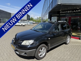Mitsubishi Outlander Sport 2.0 Invite+