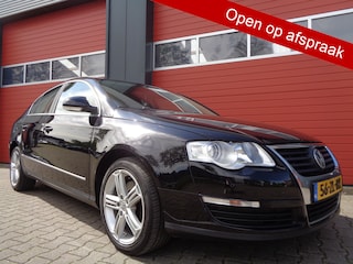 Volkswagen Passat 1.8 TFSI Comfortline Business Clima Cruise LMV Trekhaak NL-Auto