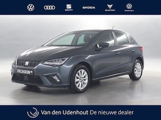 Seat Ibiza 1.0 TSI 95pk Style Business Intense Plus / Navigatie / Stoelverwarming / Camera / LED