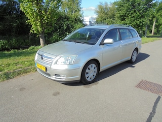Toyota Avensis Wagon 2.0 VVTi Linea Sol