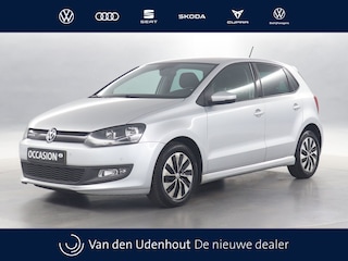 Volkswagen Polo 1.0 TSI 95pk Bluemotion Connected Series DSG / Navigatie / Parkeersensoren