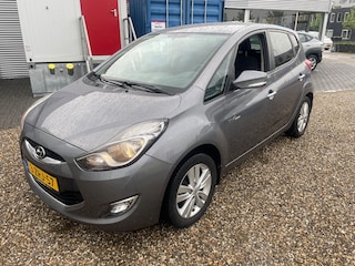 Hyundai ix20 1.4i Go! VERWACHT| Cruise Control | Navigatiesysteem | Trekhaak (vast)