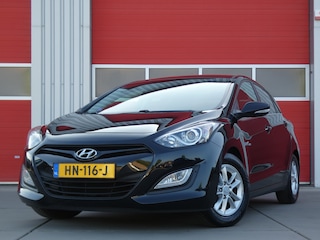 Hyundai i30 1.6 GDI i-Motion Plus/ lage km/ mooie auto!