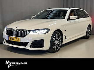BMW 5-serie Touring 530e xDrive High Executive 18"/Laser LED/Leder/Head-up/Keyless/Trekhaak/Stoelverwarming/Adaptieve cruise/Dodehoek/Camera/Apple Carplay & Android Auto/HiFi