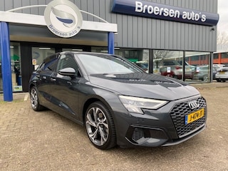 Audi A3 Sportback 35 TFSI 150pk S-tronic Business Edition met 18", DigiDash en LED