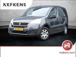 Peugeot Partner 1.2 PureTech Allure | Navigatie d.m.v. Apple Carplay & Android Auto| Climate Control | Cruise Control | Parkeersensoren Achter | Armsteun | 3 Apart neerklapbare achterstoelen | 2 Schuifdeuren |