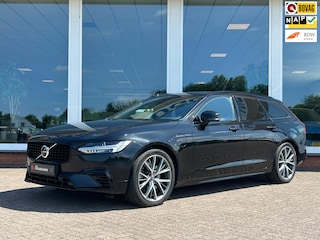 Volvo V90 2.0 T6 AWD Plug-in Hybrid R-Design - Leder - Panorama - Google - Trekhaak
