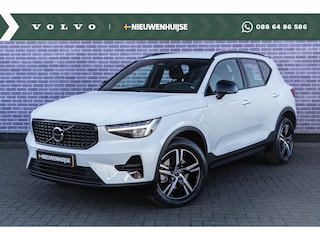 Volvo XC40 B4 Plus Dark | Google Maps | Trekhaak | Verwarmbare voorruit | Geheugen best. stoel | Adaptive Cruise | Stoel-/stuurverwarming | Keyless entry