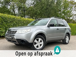 Subaru Forester 2.0 AWD Automaat | Versnellingsbak slipt! | Meeneemprijs! | 2e Eigenaar | Trekhaak | Cliima | PDC | Cruise |