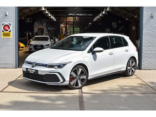 Volkswagen Golf 8 1.4 eHybrid GTE *IQ | ACC | Stuur/Stoelverwarming | Sportstoelen | Virtual | Sfeerverlichting | Apple Carplay | Keyless*