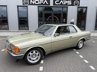 Mercedes-Benz 200-serie 200-280 (W123) 230 CE