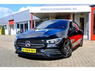 Mercedes-Benz CLA Shooting Brake 200 AMG Aut. Pano|1e Eig|Sportstoelen|Navi|Cam|LMV