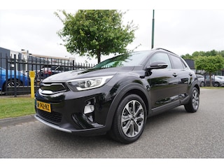 Kia Stonic 1.4 Automaat 100pk DynamicLine Clima Navi 1 Eigenaar 32.333 KM