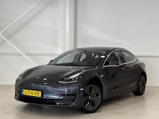 Tesla Model 3 Standard RWD Plus 60 kWh | Trekhaak | Leder | NL-Auto